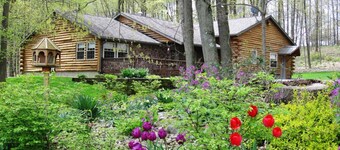 Countryside Cabin Suite: Luxurious Cabin Suite in Amish Country, Ohio
