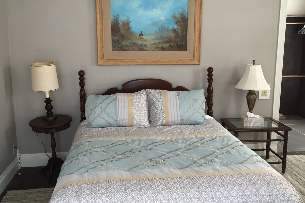 Majestic Suite