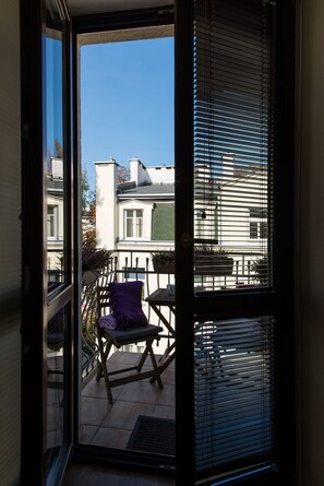 Interior - 3bdr Vanilla 4 Apartment in city centre with aircon (Stare Miasto)