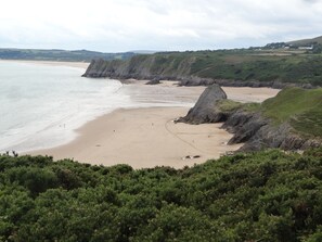 Beach - Number 27 -  family and dog friendly property with cliff walks and sandy beaches (Southgate)