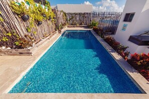 Piscine extérieure