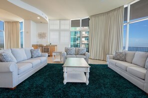 TV connectée, cheminée