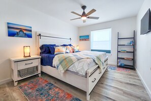 2 bedrooms, iron/ironing board, WiFi, bed sheets