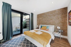 Een strijkplank/strijkijzer, wifi