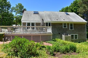 Terrace/patio - Four bedroom rental home near Dennis golf and beaches (Dennis)
