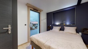 3 bedrooms, iron/ironing board, travel cot, free WiFi - Gîte Le truc à fer in Crançot (4*) (Crançot)