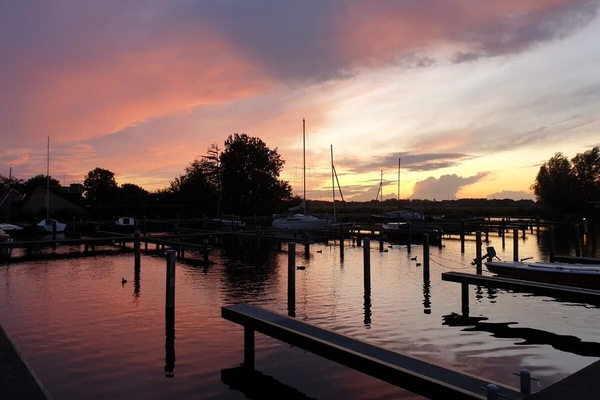 Marina/club náutico