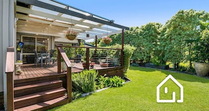 Simplicity & Serenity - Charming Retreat, no Govt Tax