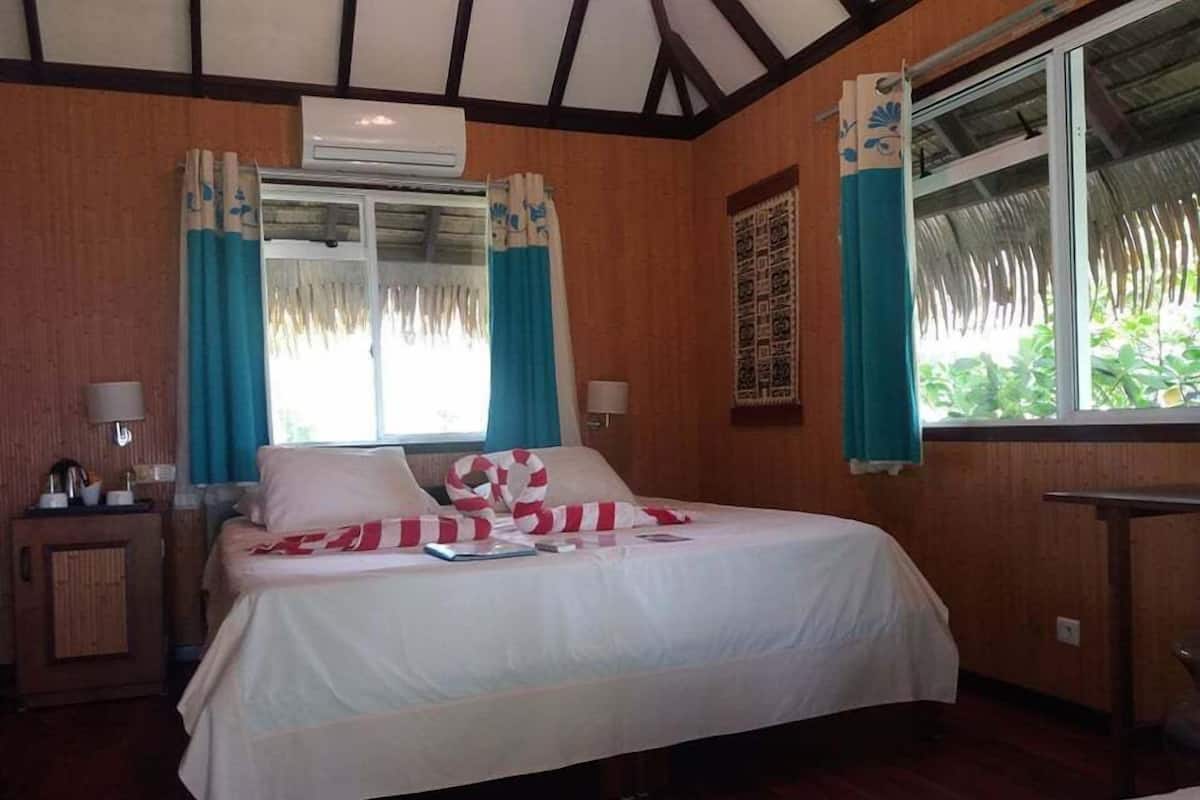 Phòng 3 Tiêu chuẩn, nhiều giường, không hút thuốc, quang cảnh biển | Bộ đồ giường kháng dị ứng, minibar, két bảo mật tại phòng 