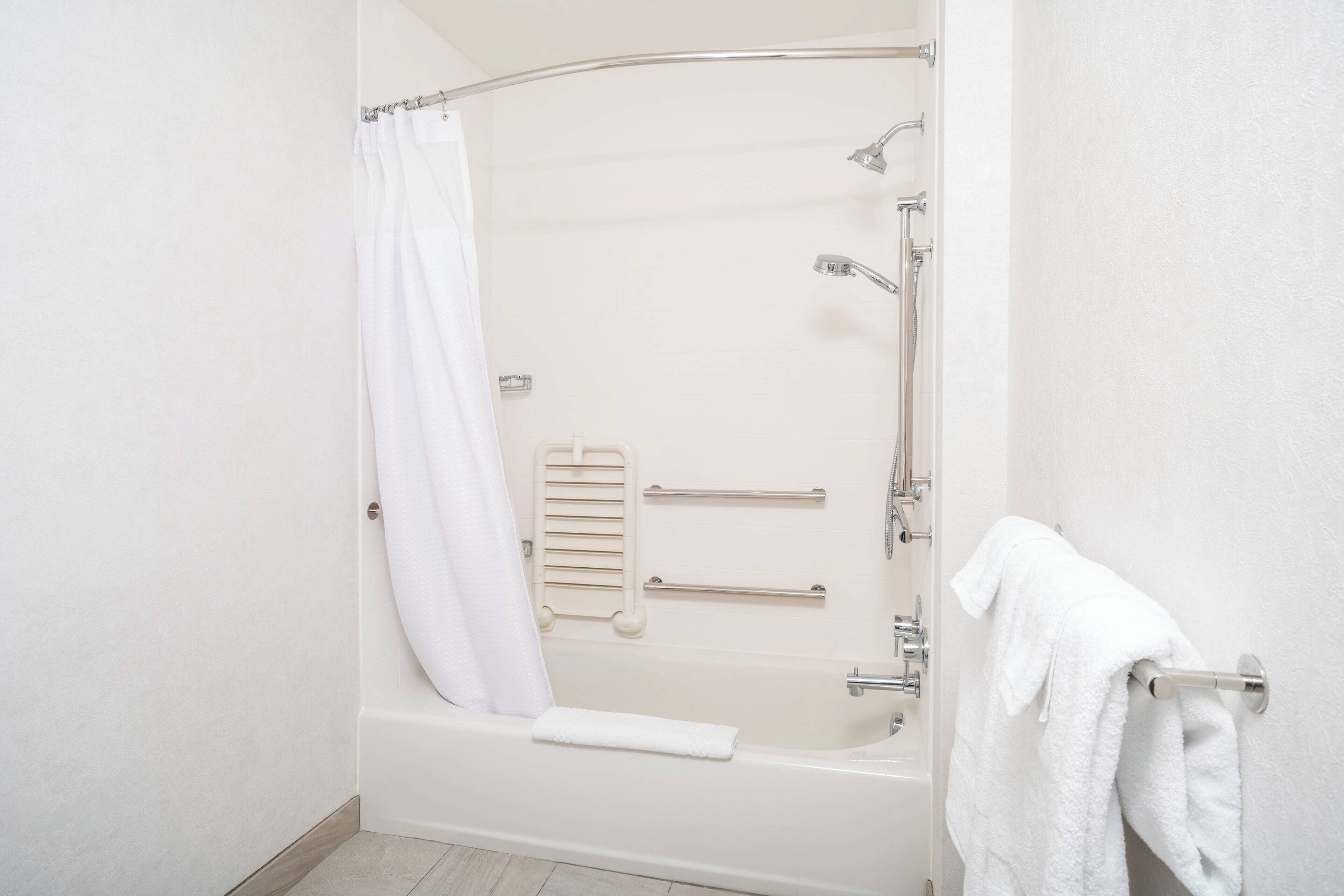 suite, multiple beds | bathroom | free toiletries, hair dryer, towels, soap