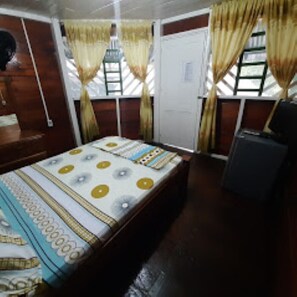 2 bedrooms