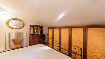 2 Schlafzimmer, BĂŒgeleisen/BĂŒgelbrett, Reisekinderbett, kostenloses WLAN