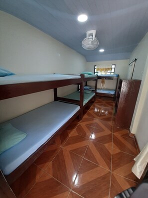 4 bedrooms