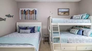 2 多间卧室、熨斗/熨衣板、WiFi、床单