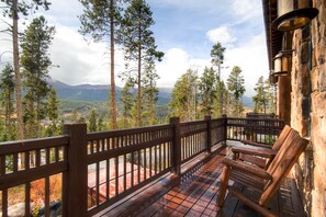 House, Multiple Beds (Grace Manor) | Balcony