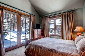 House, Multiple Beds (Rustic Timber Lodge) | 4 bedrooms, iron/ironing board, bed sheets - Rustic Timber Lodge (Breckenridge)