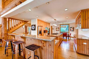 House, Multiple Beds (Inglenook) | Private kitchen | Fridge, microwave, oven, stovetop - Inglenook (Breckenridge)