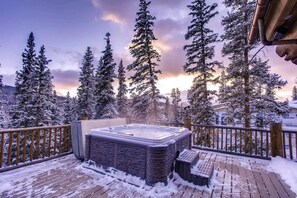 Maison, plusieurs lits (GoldenView Lodge) | Enceinte de l’hébergement