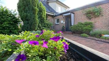 Apartment, Private Bathroom | Exterior
