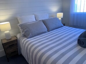 4 quartos, ferros/tábuas de passar roupa, Wi-Fi de cortesia