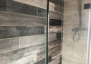 Hair dryer, towels - Rowley Farm Holidays (Worcester)