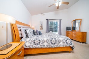 Ferienhaus | 4 Schlafzimmer, Schreibtisch, kostenloses WLAN