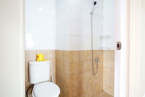 Zimmer | Badezimmer | Dusche, Handtücher