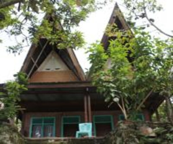 Family Room - Laster Jony's Guest House (Samosir)