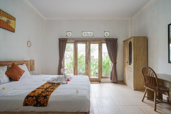 Standard Room | View from room - Karan Homestay Canggu (Canggu)