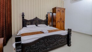 Deluxe Room - Griya Limasan Hotel (Wonosari)