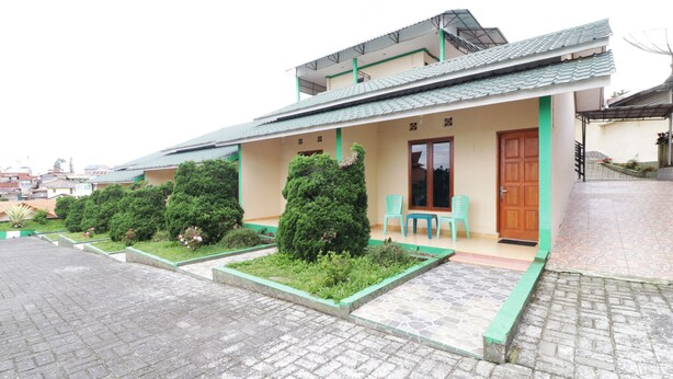 Exterior - Hotel Rosse (Berastagi)