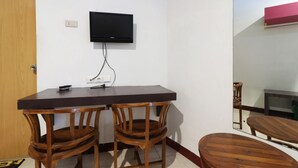 Standard Room - Hotel Rosse (Berastagi)