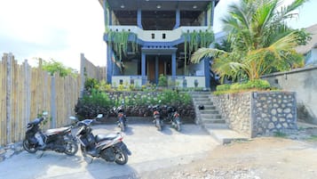 Bagian depan properti