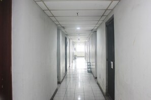 Interior - Daddy's Room Apartemen City Park (Jakarta)