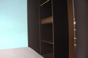 Two-Bedroom Apartment - Daddy's Room Apartemen City Park (Jakarta)