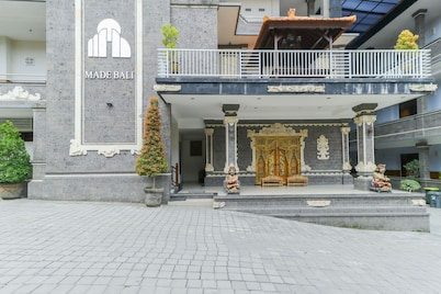 Hotel Made Bali