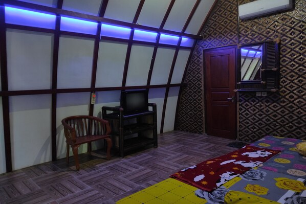 Family Room - Penginapan Putra Darma (Tepus)