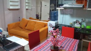 Unclassified image, 2 of 23, button - Onted's Room Apartemen Kalibata City (Jakarta)