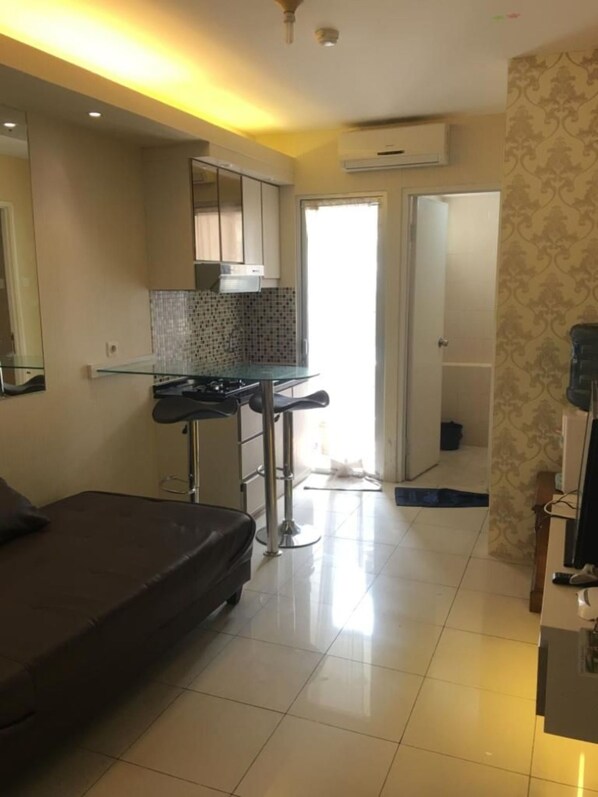 Chambre, 2 chambres | Salle de bain | Douche, serviettes fournies