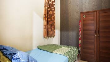 Room, 2 Bedrooms
