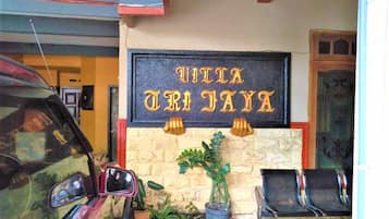 EntrĂ©e de lâhĂ©bergement