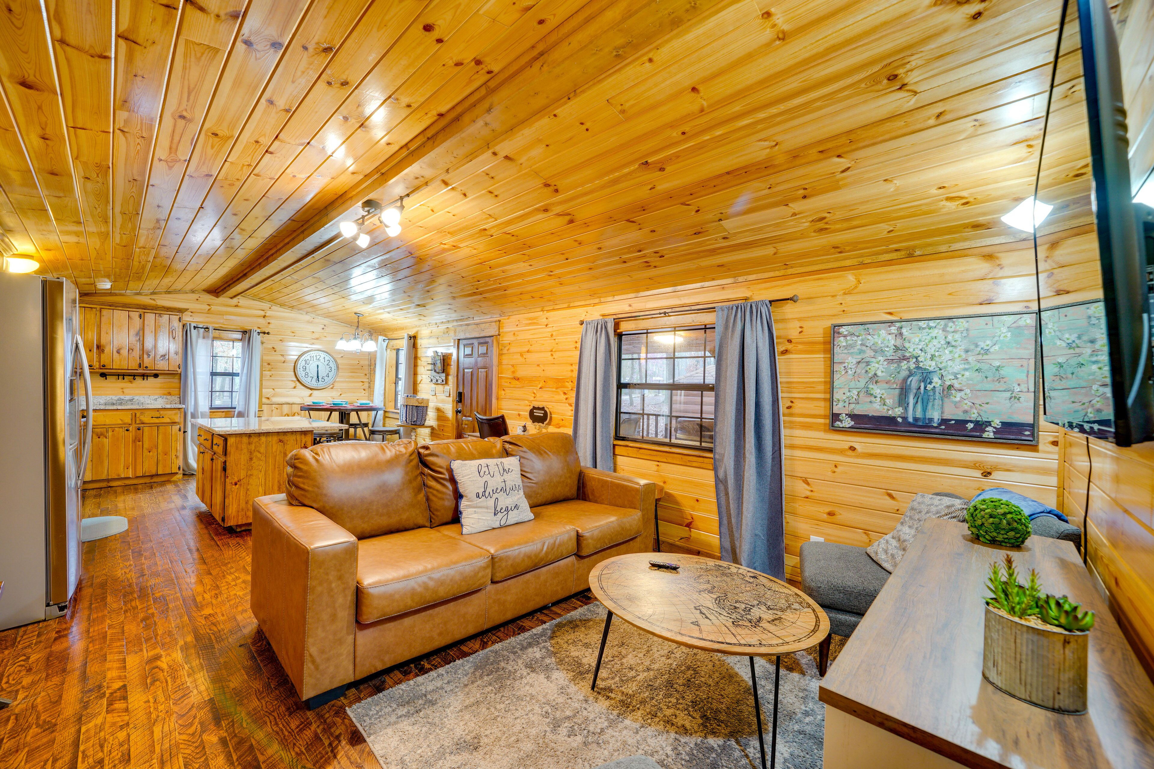 Televisión y chimenea 