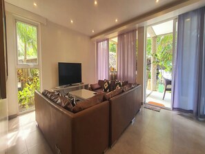 View from room - Pili Beach Resort Agmanic (Santa Fe)