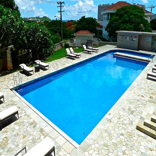 Piscina externa