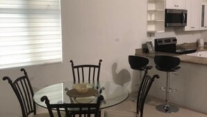 Appartement Standard | Restauration dans la chambre