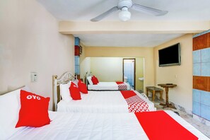 Family Room, Multiple Beds