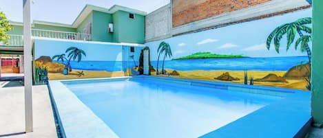 Piscine extérieure