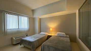 2 Bedroom | 2 bedrooms, in-room safe, free WiFi