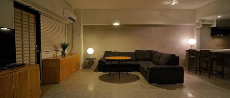 In-room safe, free WiFi