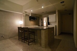 1 Bedroom | Private kitchen - Pia Resort Hotel 1 Bedroom 1 (Tamuning)